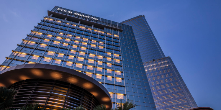 Four Seasons Jakarta: Penginapan Mewah di Pusat Kota
